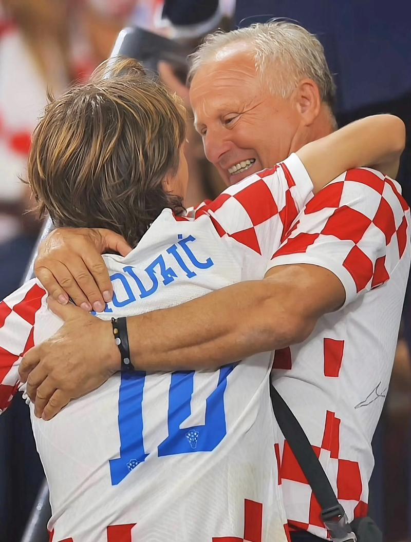 米兰市长：没向米兰双雄发出最后通牒，但必须先解决核心问题