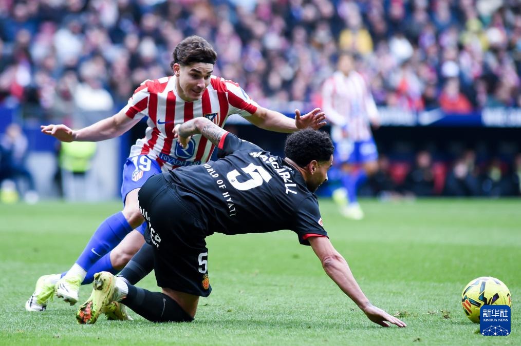 曼晚：哲凯赖什、特林康等在曼联引援清单，为此红魔计划送走10名球员